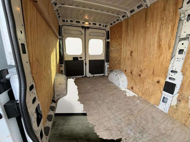 2017 Ram ProMaster Cargo Van 2500 High Roof 159" WB - 22963292 - 11