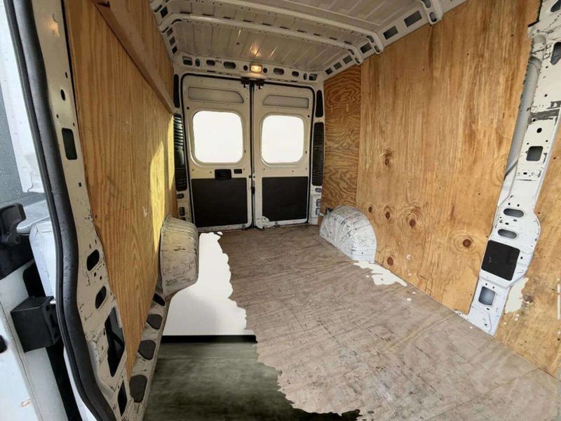 2017 Ram ProMaster Cargo Van 2500 High Roof 159" WB - 22963292 - 11