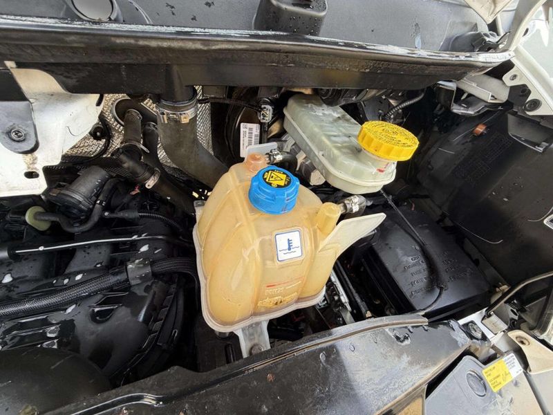 2017 Ram ProMaster Cargo Van 2500 High Roof 159" WB - 22963292 - 30