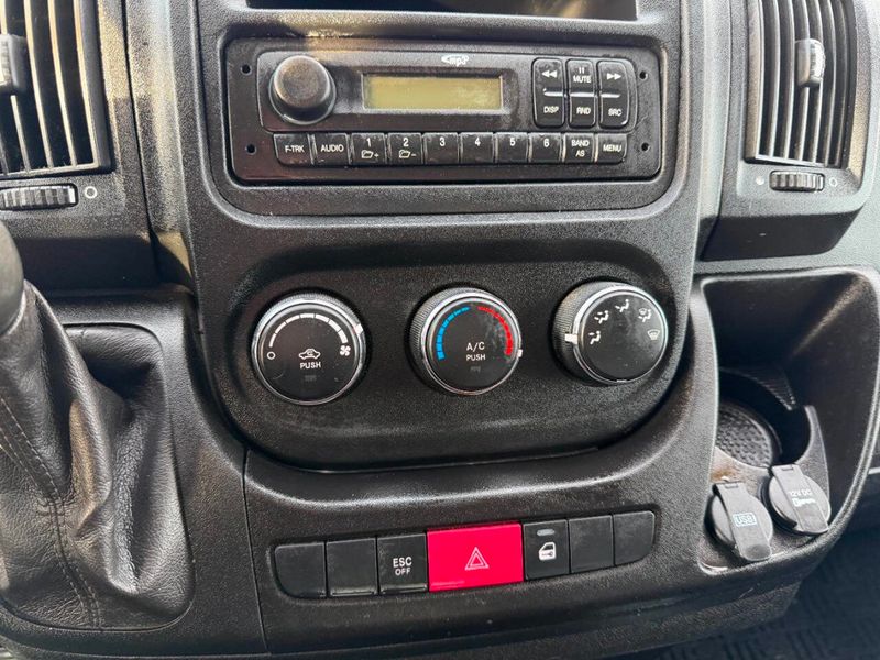 2017 Ram ProMaster Cargo Van 2500 High Roof 159" WB - 22963292 - 36