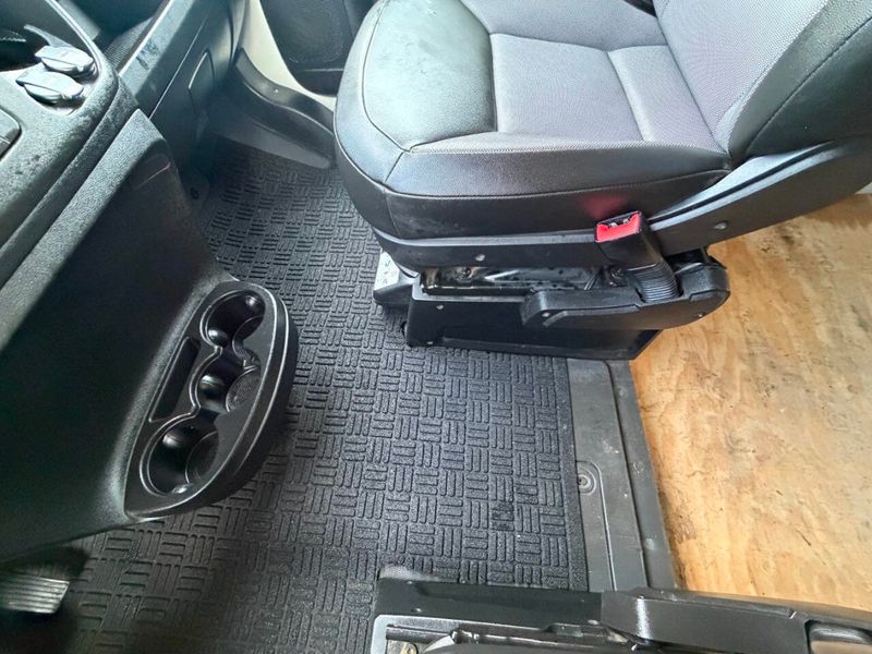 2017 Ram ProMaster Cargo Van 2500 High Roof 159" WB - 22963292 - 38