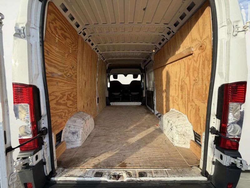 2017 Ram ProMaster Cargo Van 2500 High Roof 159" WB - 22963292 - 7