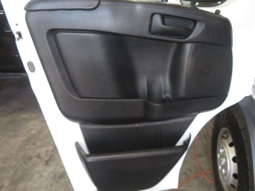 2017 Ram ProMaster Cargo Van HIGH ROOF CARGO VAN EXTRA CLEAN 80K MILES V6  - 23019832 - 15