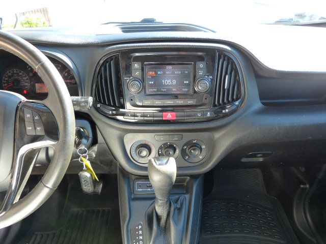 2017 Ram ProMaster City Cargo Van 2.4L 4CYL. GAS*TRADESMAN*GREAT VALUE*"LOADED" UPFIT PACKAGE!! - 22946618 - 31