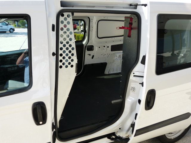 2017 Ram ProMaster City Cargo Van 2.4L 4CYL. GAS*TRADESMAN*LOW MILES*"LOADED" UPFIT PACKAGE!! - 22941538 - 17