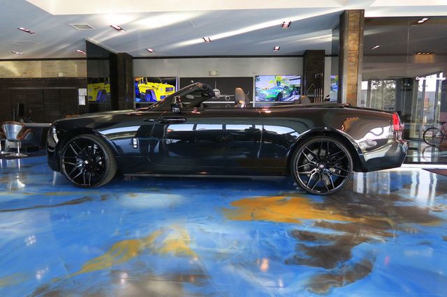 2017 Rolls-Royce Dawn Convertible - 22960413 - 9