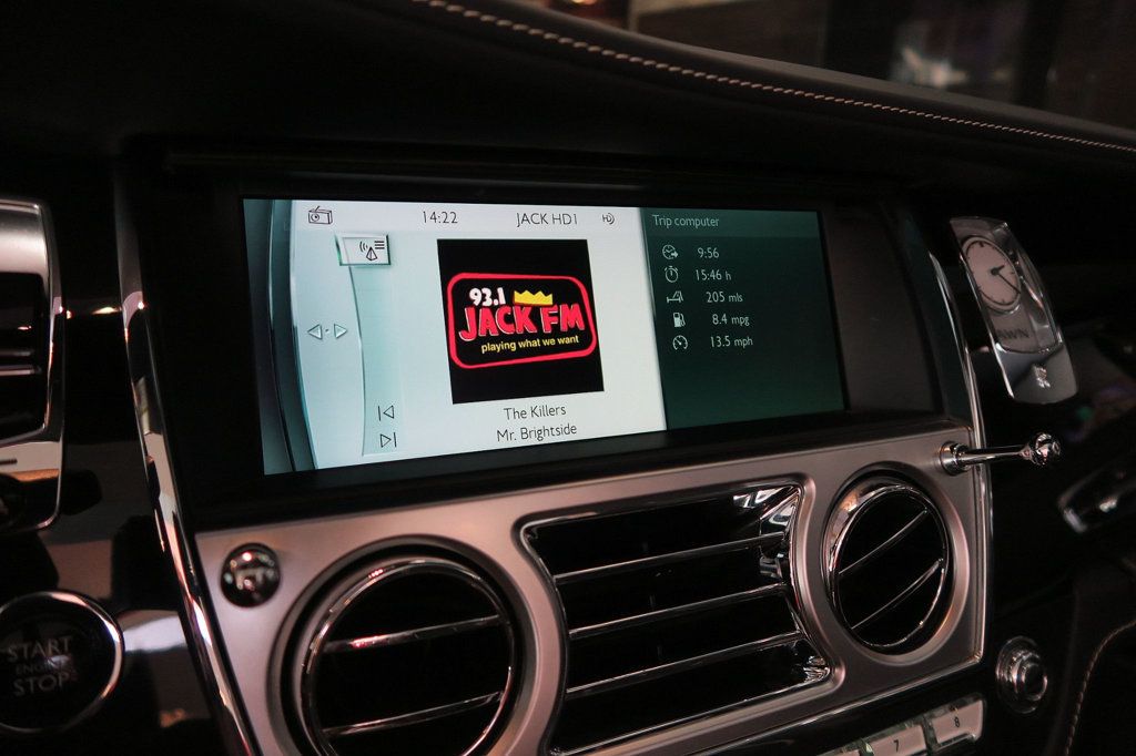 2017 Rolls-Royce Dawn Convertible - 22960413 - 16