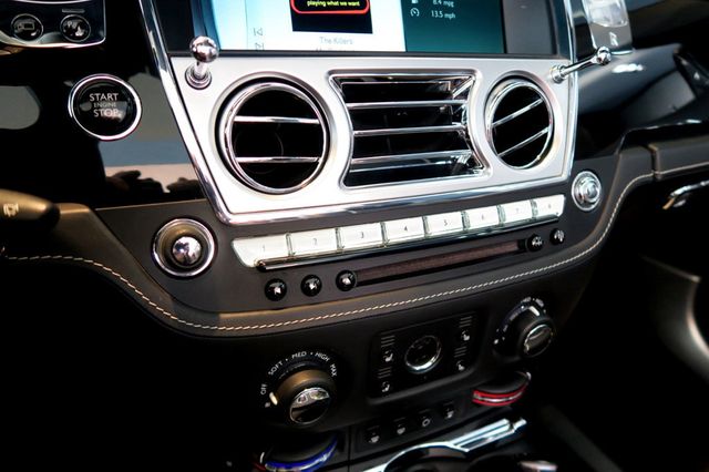 2017 Rolls-Royce Dawn Convertible - 22960413 - 18