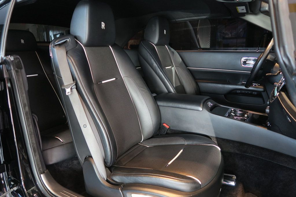 2017 Rolls-Royce Dawn Convertible - 22960413 - 32