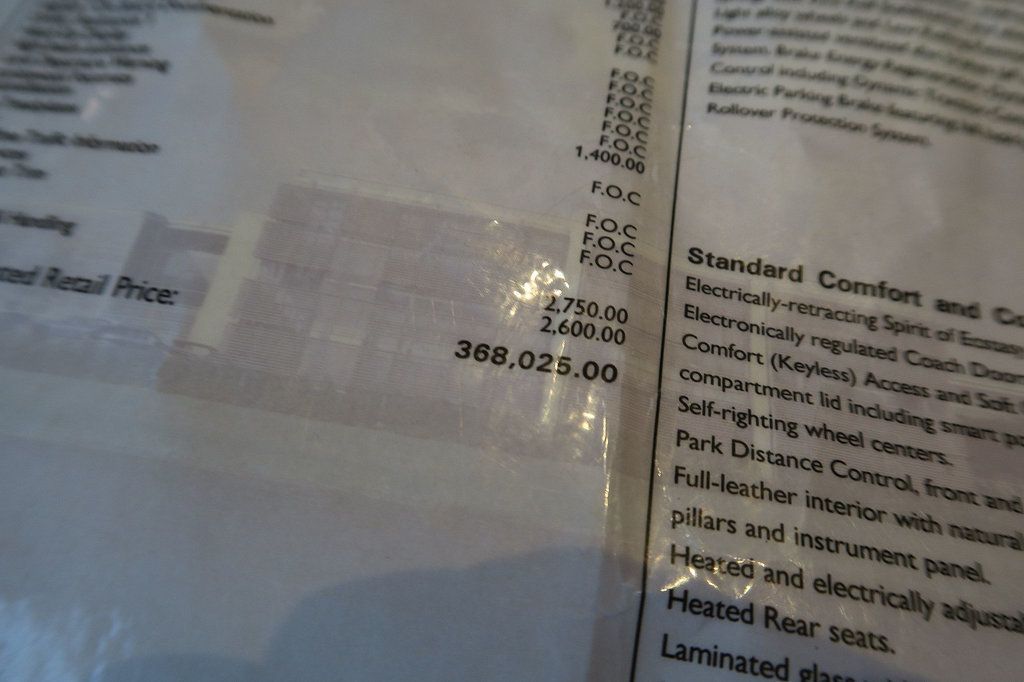 2017 Rolls-Royce Dawn Convertible - 22960413 - 37