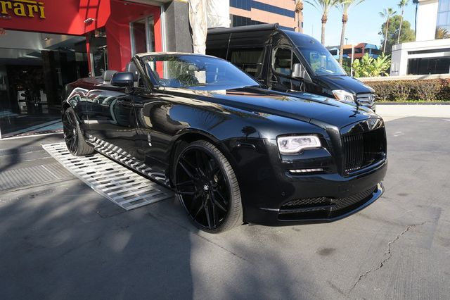 2017 Rolls-Royce Dawn Convertible - 22960413 - 3
