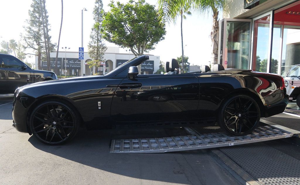 2017 Rolls-Royce Dawn Convertible - 22960413 - 4