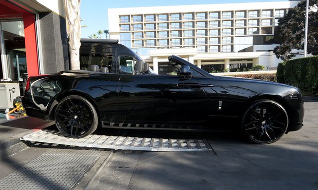2017 Rolls-Royce Dawn Convertible - 22960413 - 56