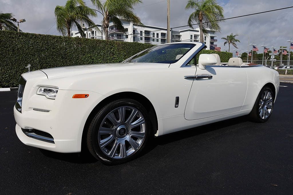 2017 Rolls-Royce Dawn Convertible - 20594306 - 0