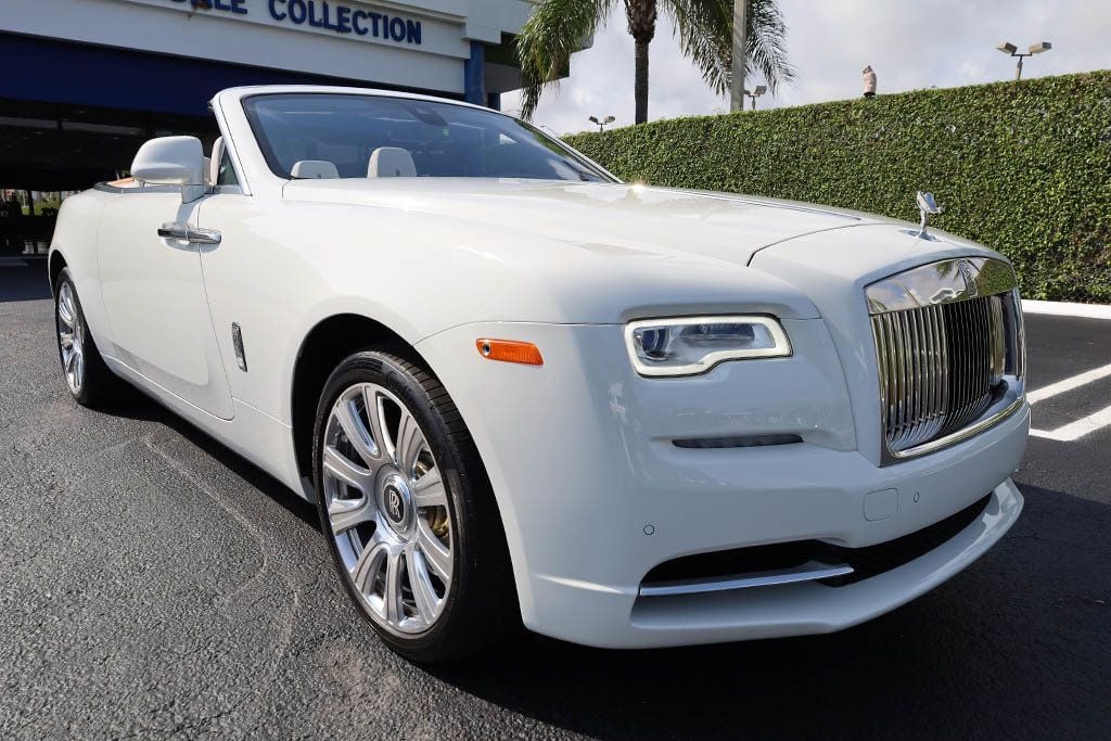 2017 Rolls-Royce Dawn Convertible - 20594306 - 40