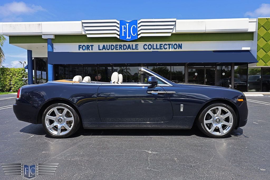 2017 Rolls-Royce Dawn Convertible - 22505363 - 1