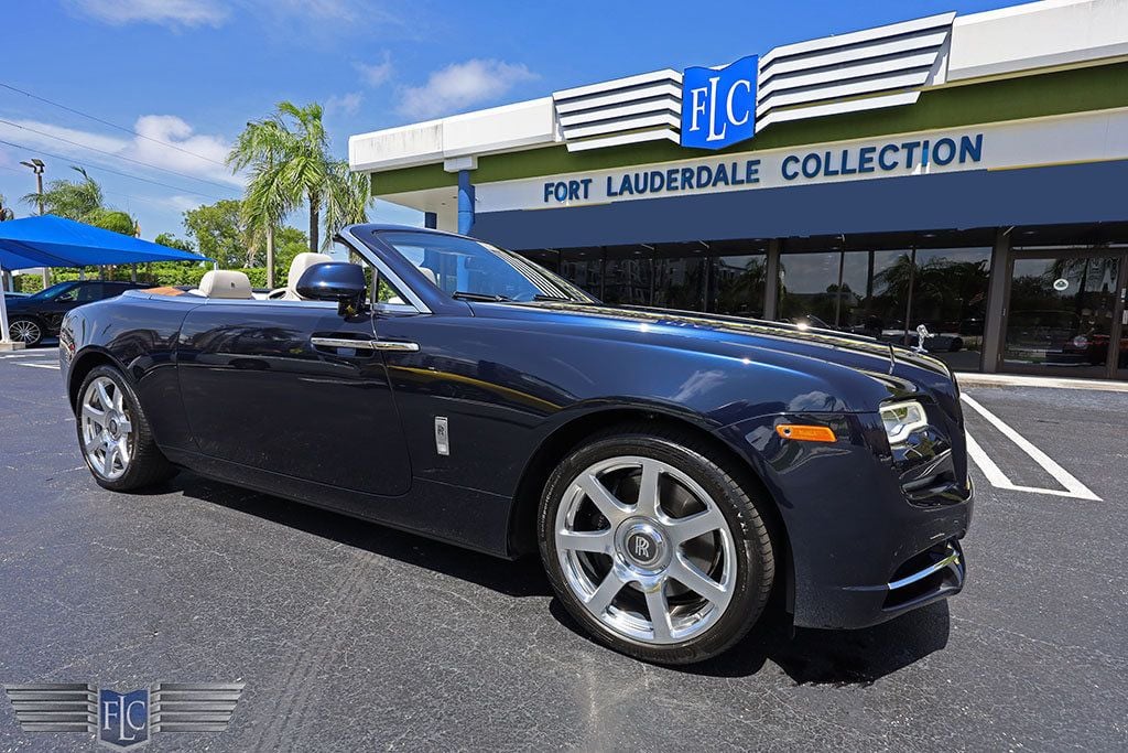 2017 Rolls-Royce Dawn Convertible - 22505363 - 3