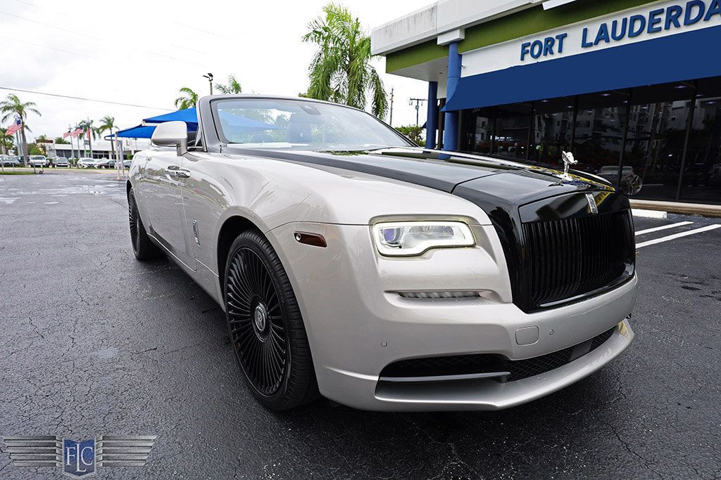 2017 Rolls-Royce Dawn Convertible - 22629278 - 13