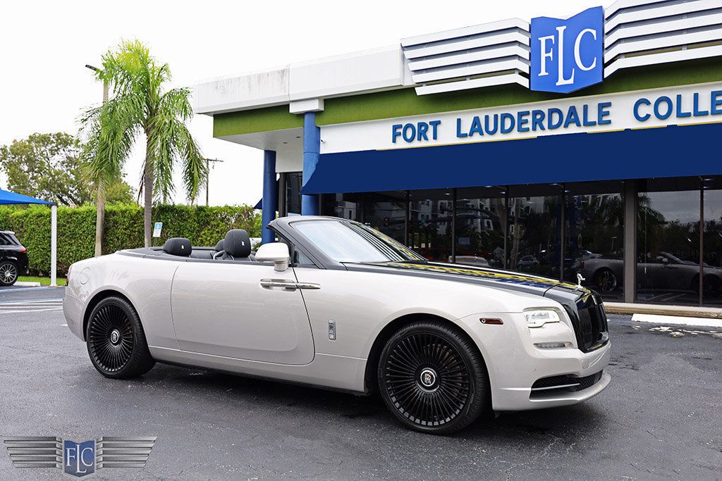 2017 Rolls-Royce Dawn Convertible - 22629278 - 3