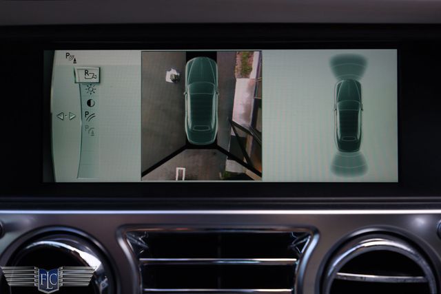 2017 Rolls-Royce Dawn Convertible - 22967978 - 28