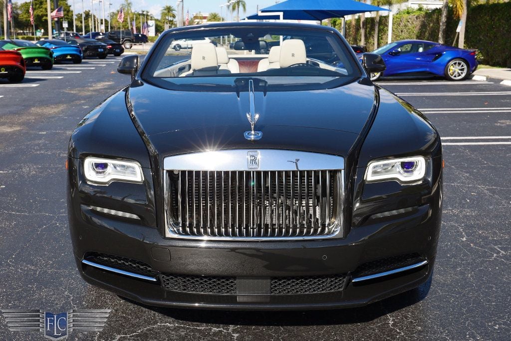 2017 Rolls-Royce Dawn Convertible - 22967978 - 7