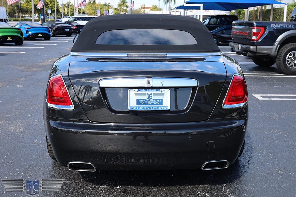 2017 Rolls-Royce Dawn Convertible - 22967978 - 8