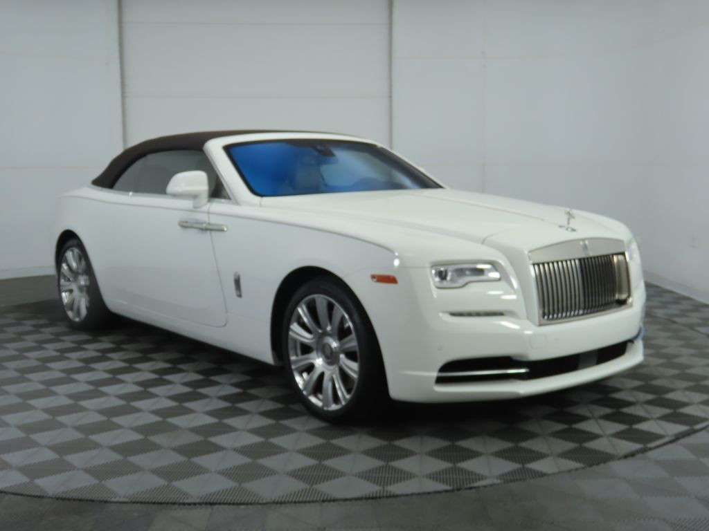 2017 Rolls Royce Dawn photo 11