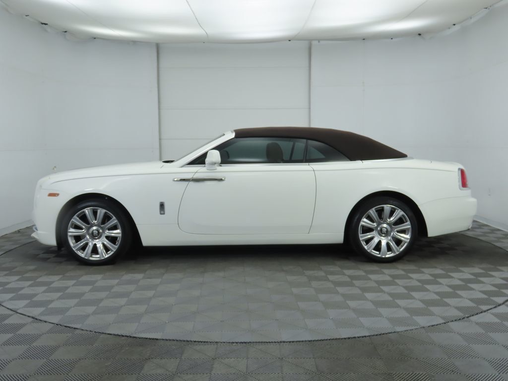 2017 Rolls Royce Dawn photo 16