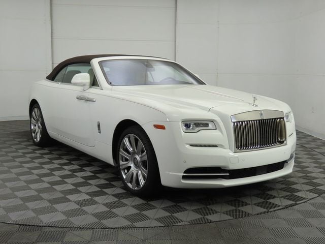 2017 Rolls-Royce Dawn Convertible - 22866351 - 10