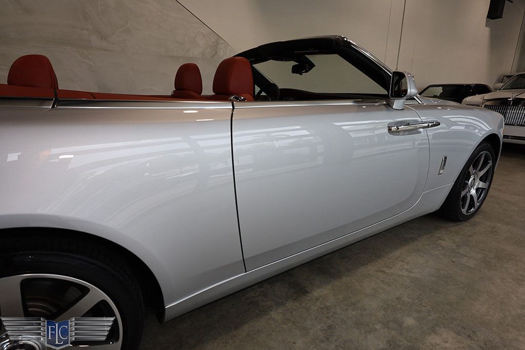 2017 Rolls-Royce Dawn Convertible - 22558356 - 9