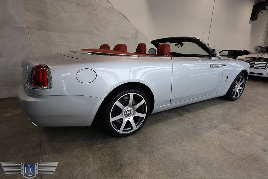 2017 Rolls-Royce Dawn Convertible - 22558356 - 4