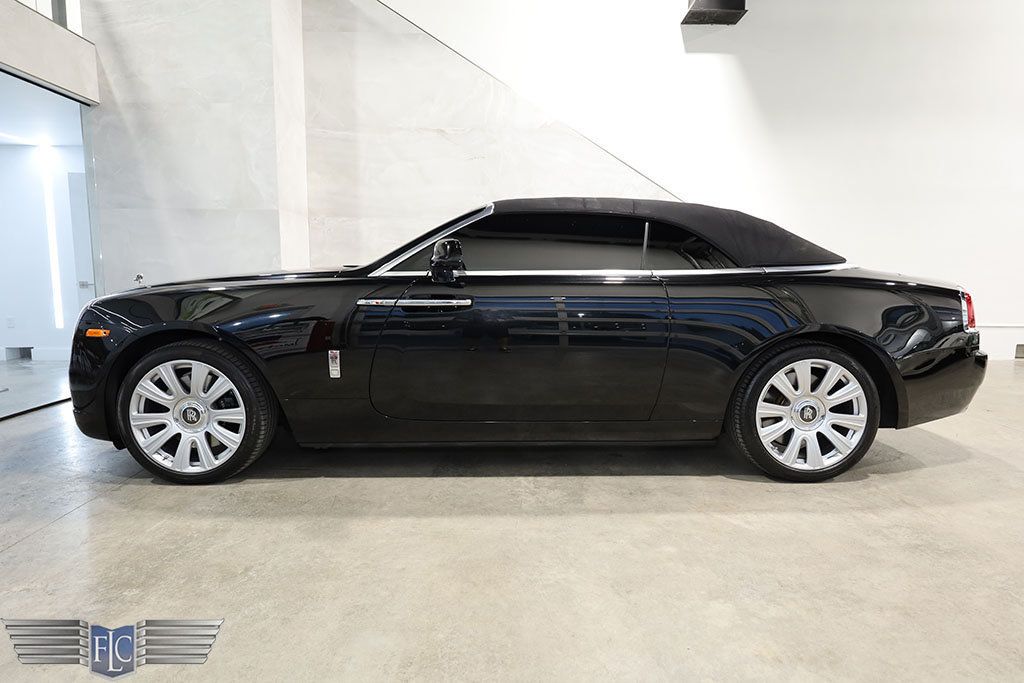 2017 Rolls-Royce Dawn Convertible - 22748274 - 2