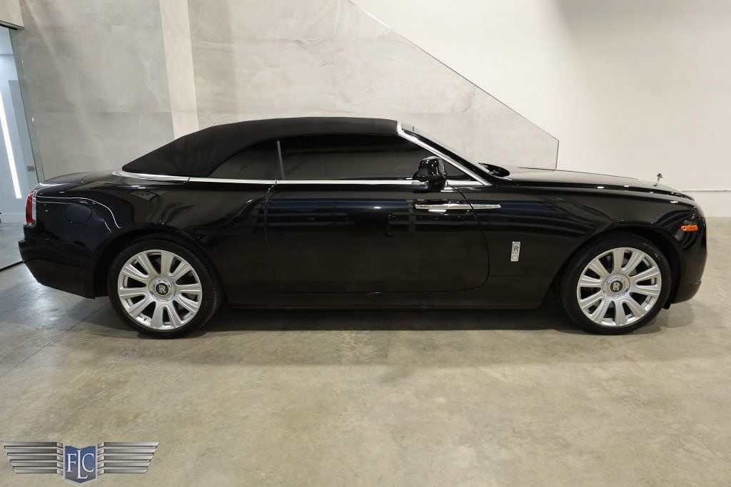 2017 Rolls-Royce Dawn Convertible - 22748274 - 41