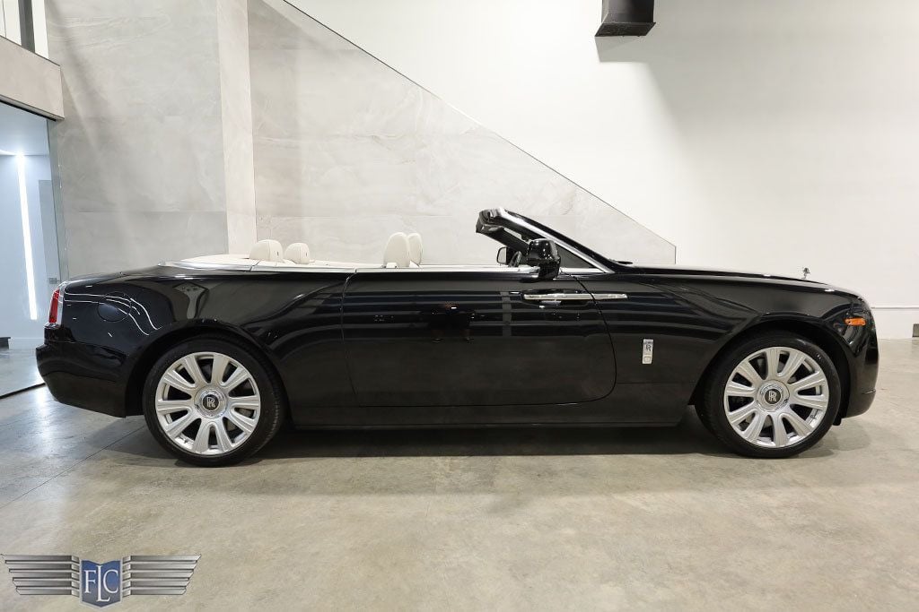 2017 Rolls-Royce Dawn Convertible - 22748274 - 49