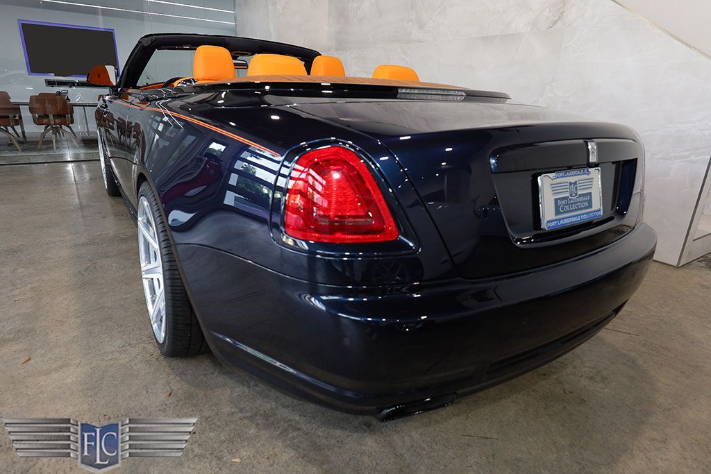 2017 Rolls-Royce Dawn Convertible - 22999334 - 9