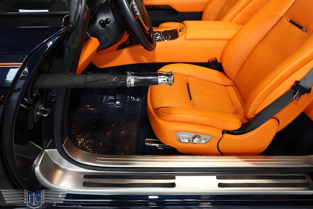 2017 Rolls-Royce Dawn Convertible - 22999334 - 17