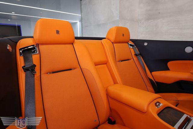 2017 Rolls-Royce Dawn Convertible - 22999334 - 23