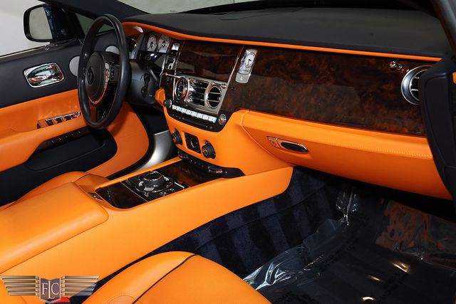 2017 Rolls-Royce Dawn Convertible - 22999334 - 26