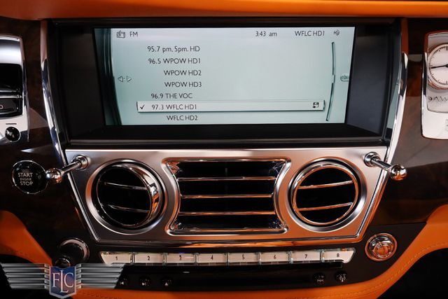 2017 Rolls-Royce Dawn Convertible - 22999334 - 31