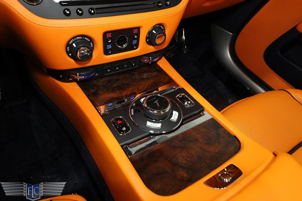 2017 Rolls-Royce Dawn Convertible - 22999334 - 34