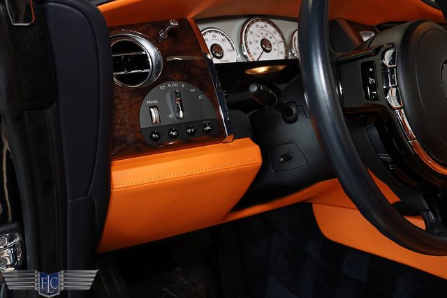 2017 Rolls-Royce Dawn Convertible - 22999334 - 35