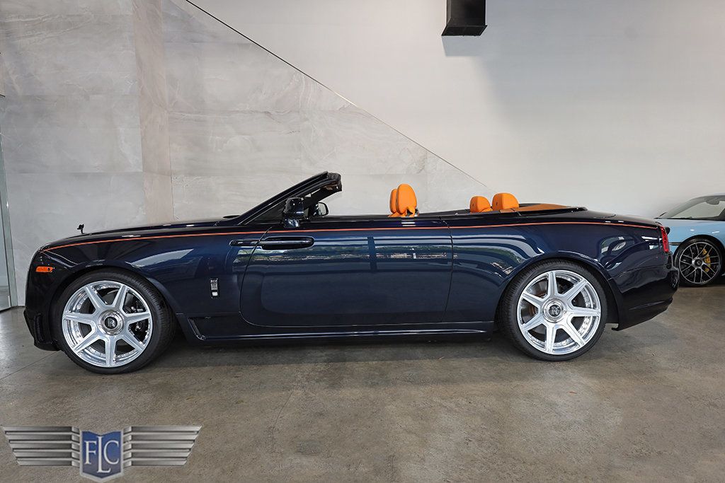 2017 Rolls-Royce Dawn Convertible - 22999334 - 45