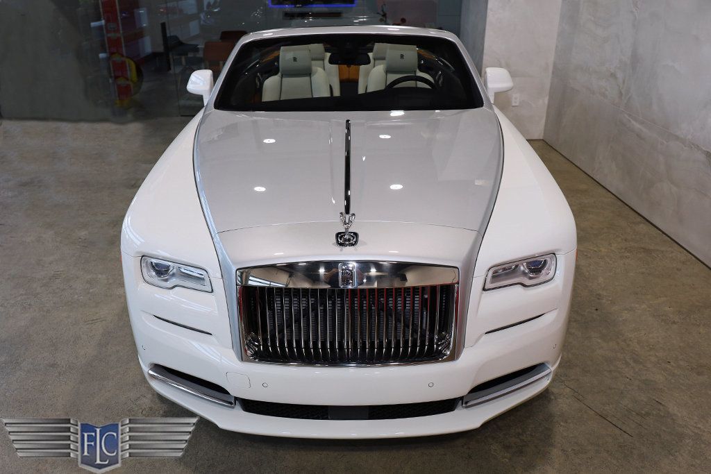 2017 Rolls-Royce Dawn Convertible - 23039198 - 14