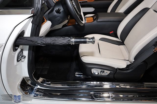 2017 Rolls-Royce Dawn Convertible - 23039198 - 19
