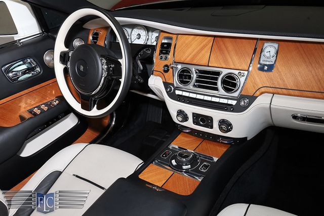 2017 Rolls-Royce Dawn Convertible - 23039198 - 26