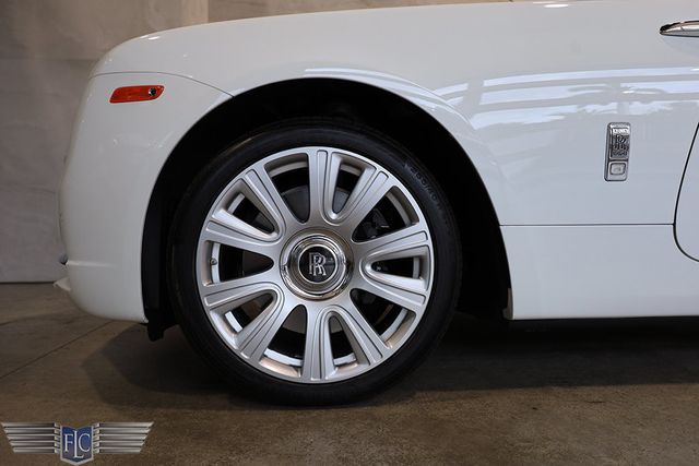 2017 Rolls-Royce Dawn Convertible - 23039198 - 40