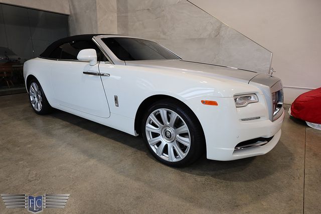 2017 Rolls-Royce Dawn Convertible - 23039198 - 46