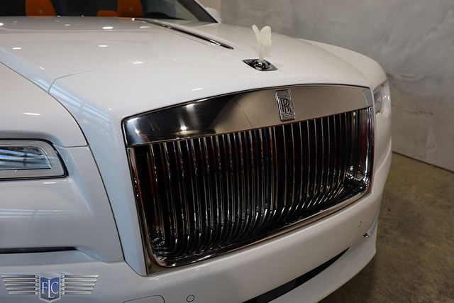 2017 Rolls-Royce Dawn Convertible - 23041760 - 10