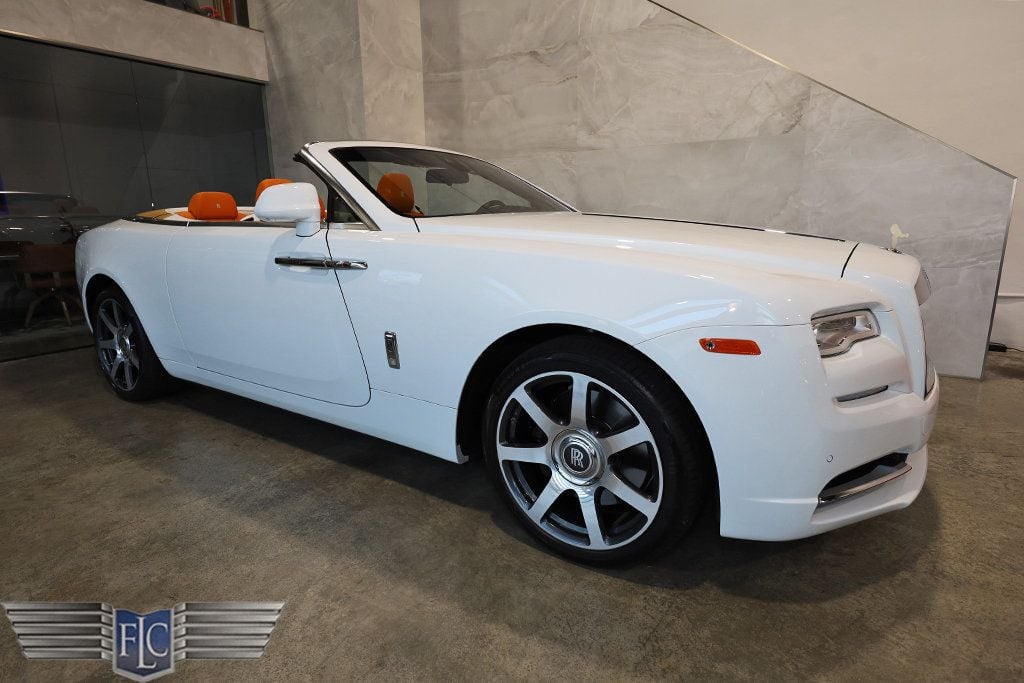 2017 Rolls-Royce Dawn Convertible - 23041760 - 13