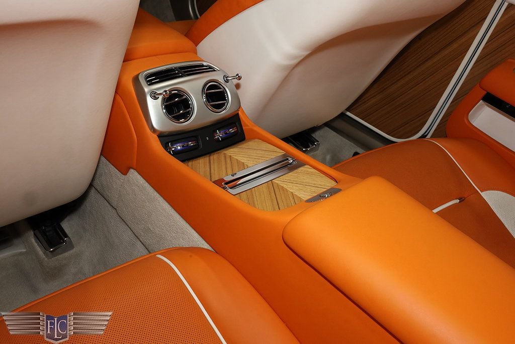 2017 Rolls-Royce Dawn Convertible - 23041760 - 25